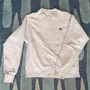 Champion Light Gray Unisex Reverse Weave Crewneck Sweatshirt - small